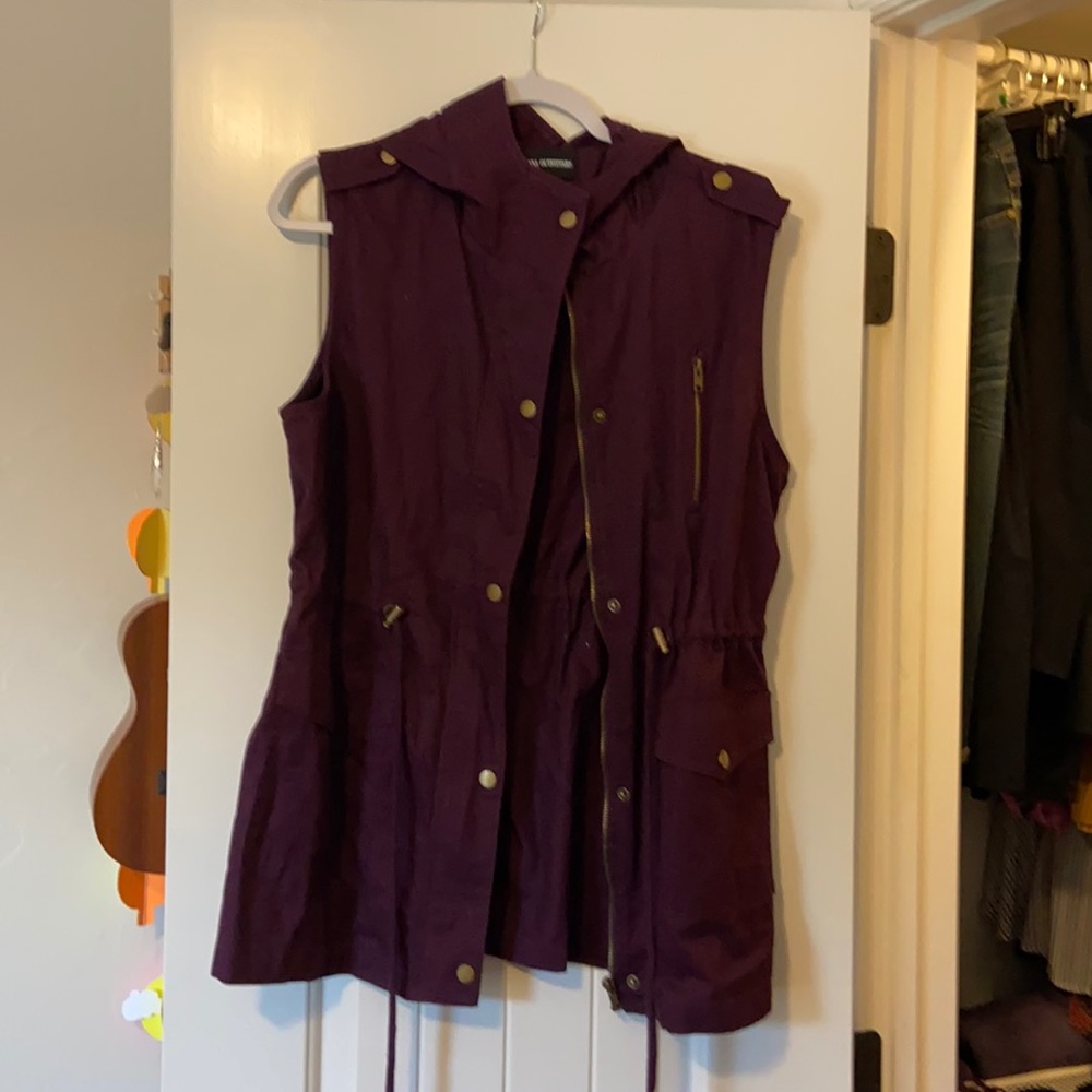 Large Zenana Outfitters Purple Vest